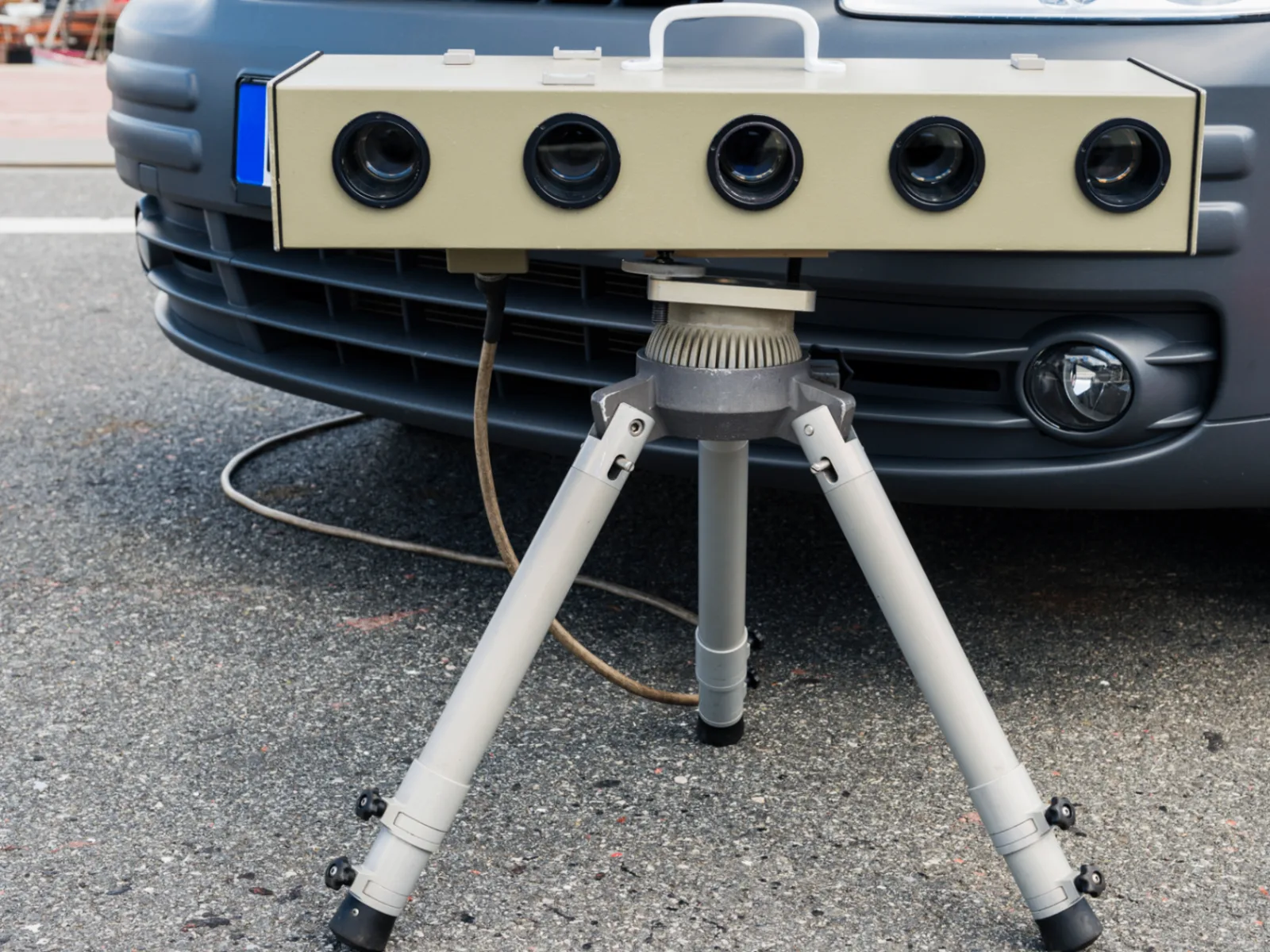 ESO ES 8.0 Einseitensensor – mobile Geschwindigkeitsmessung am Fahrbahnrand
