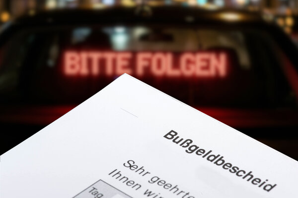 Bußgeldkatalog 2026 – Übersicht aller Verkehrsverstöße mit Strafmaß und Anfechtungsmöglichkeiten